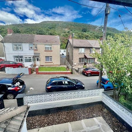 Executive 3 Bedroom Port Talbot Town Centre Margam Sleeps 7 Esterno foto